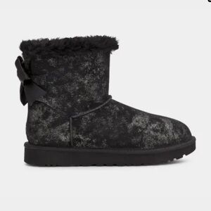 NWT UGG Mini Bailey Bow Glimmer